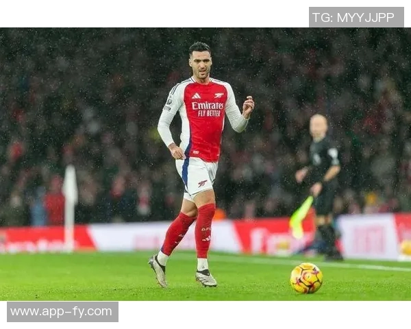 埃泽帽子戏法助阿森纳逆转热刺展现6750万镑转会价值 埃泽帽子戏法助阿森纳逆转热刺展现6750万镑转会价值