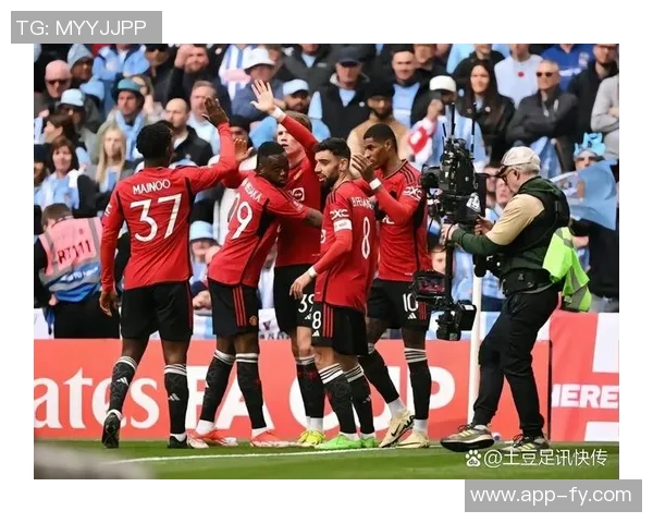 曼联密切关注考文垂16岁天才中场乔治谢泼德的潜力发展