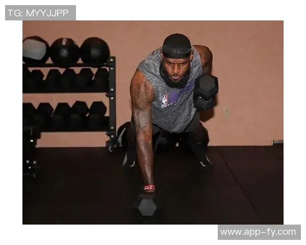 詹姆斯分享训练热情依然享受比赛乐趣如新秀般激动